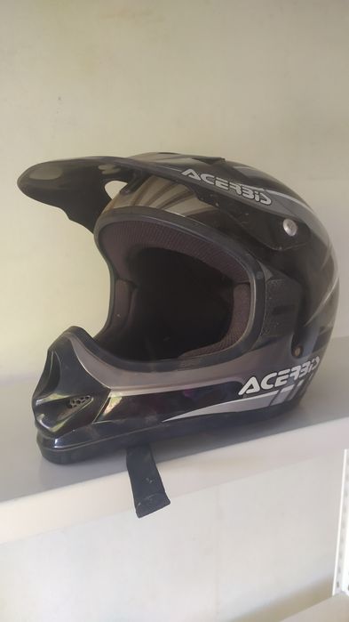 Capacete acerbis