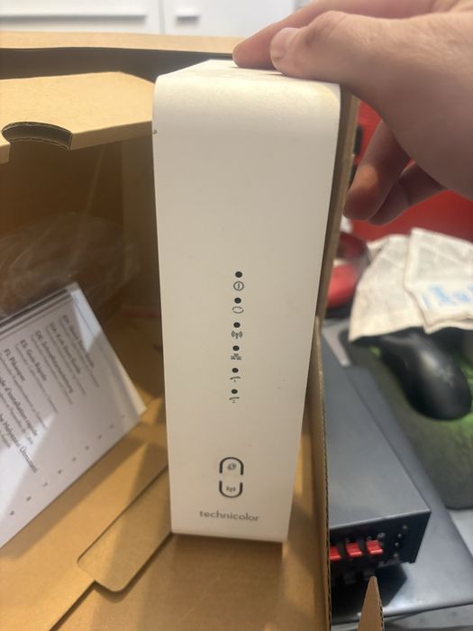 Technicolor cga 2121 router