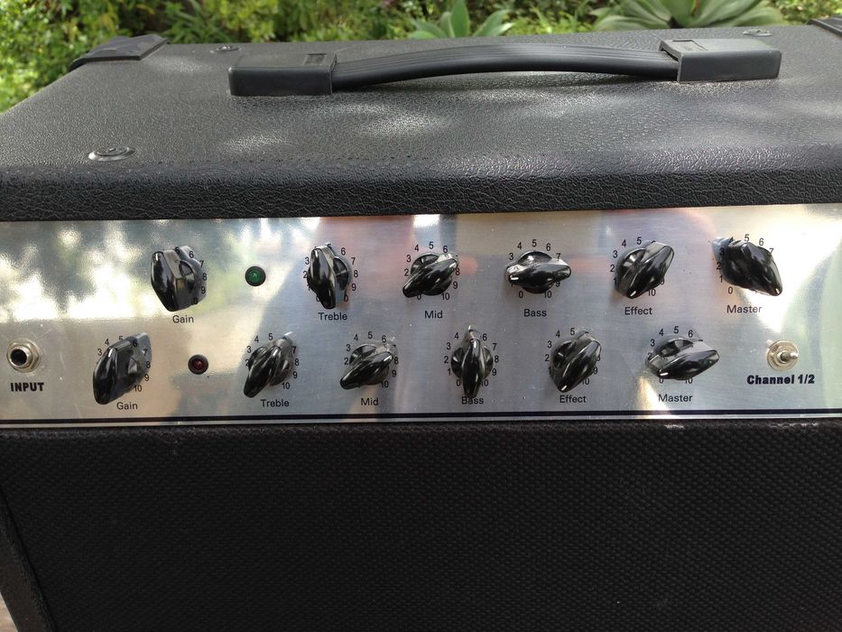 Valve Guitar Combo, Viper 50 Reverb ( pré e amp a Válvulas)