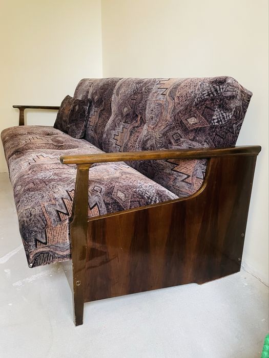 Wersalka w stanie bardzo dobrym