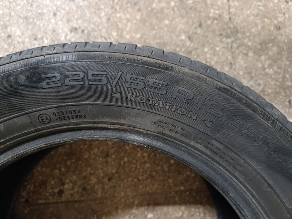 Продам зимову резину  225 55 16