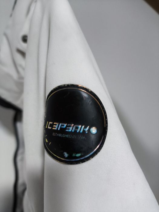 Casaco Icepeak em ótimo estado