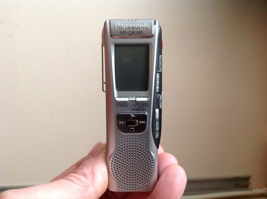 Диктофон Panasonic RR-QR160