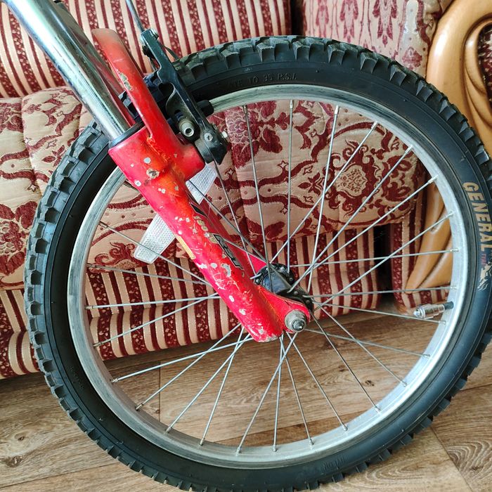 Дитячий велосипед