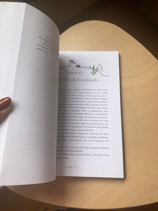 Livro "O Ickabog" - J. K. Rowling