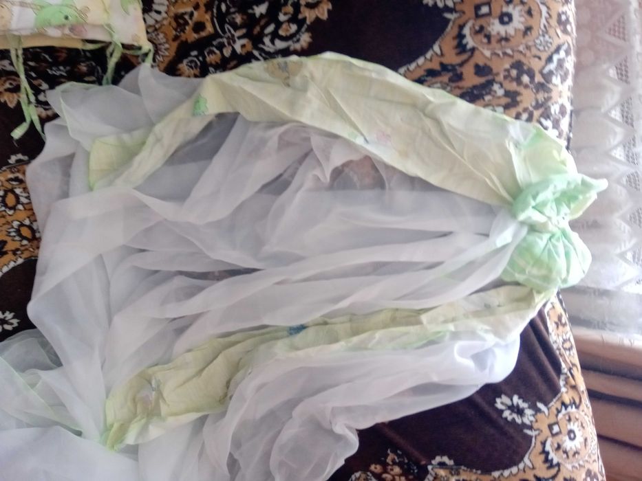 Продам дитячу постільну білизну,бортики, балдахін