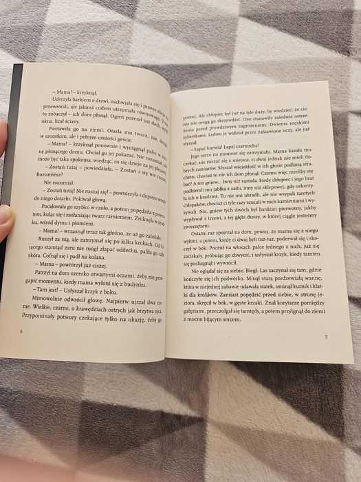 książka "Dług Honorowy" W. Chmielarz