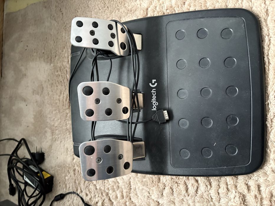Kierownica logitech g 27