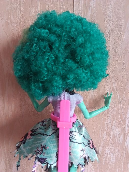 Ханні Свомп, Монстер хай.