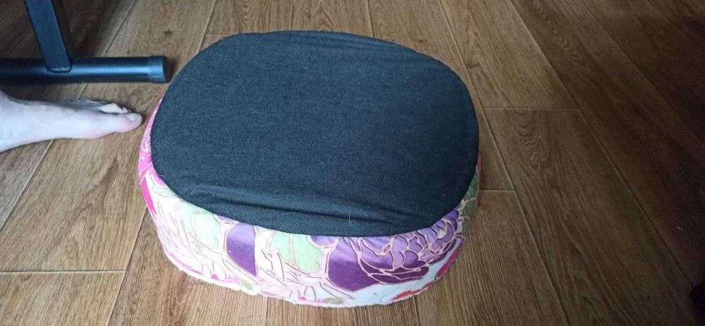 домики спальники для кота или собачки, туалет для кота, кормушки