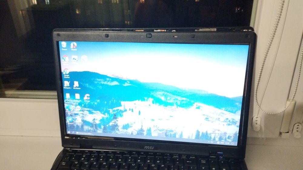 Ноутбук MSI CX 600 16"