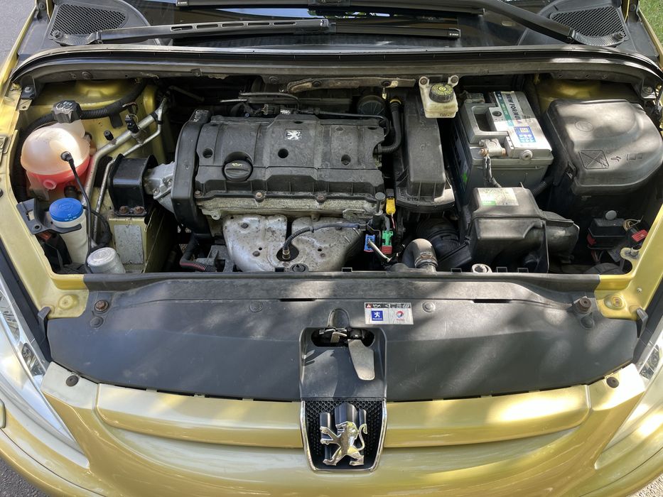 Peugeot 307 cc 1.6 бензин