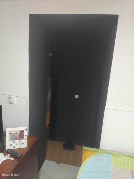 Casa com 2 quartos, arrumo   e lugar de estacionamento