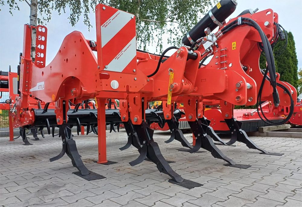 Maschio ATTILA 300/7 Hydro  Pług dłutowy ATTILA HYDRO 300/7