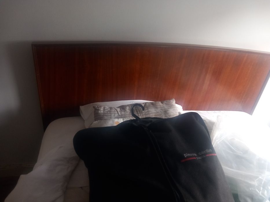 Cama de casal  com colchão