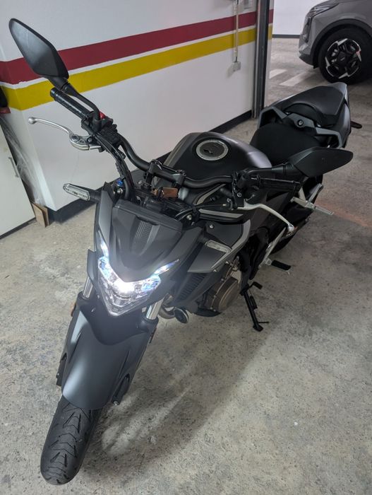 Honda CB500F 2021