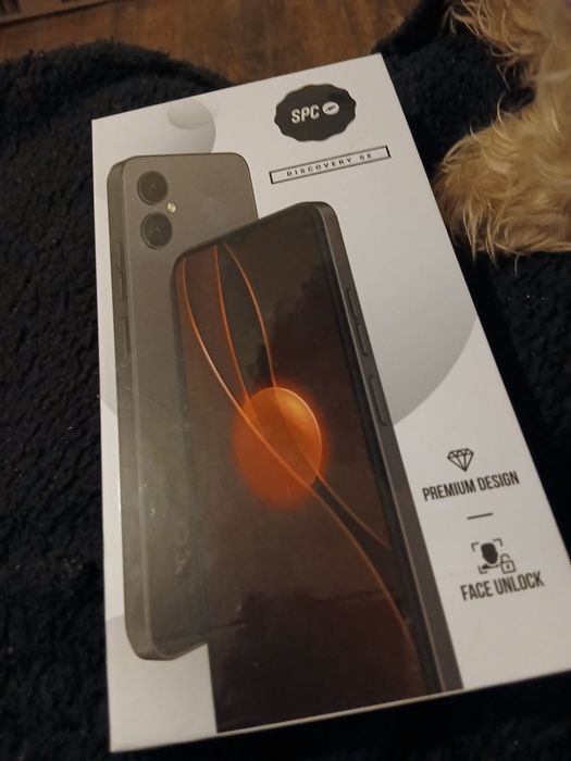 Vendo telemóvel  novo