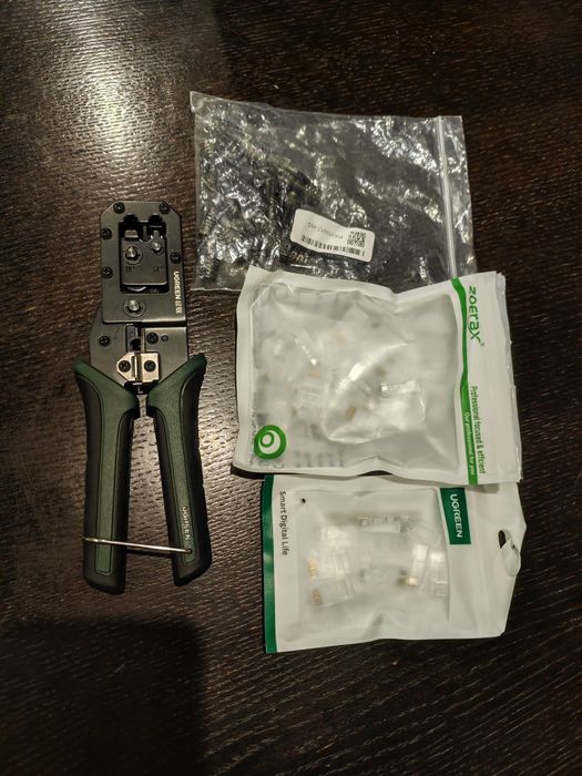 Zaciskarka wtyków rj45 LAN. Zestaw startowy