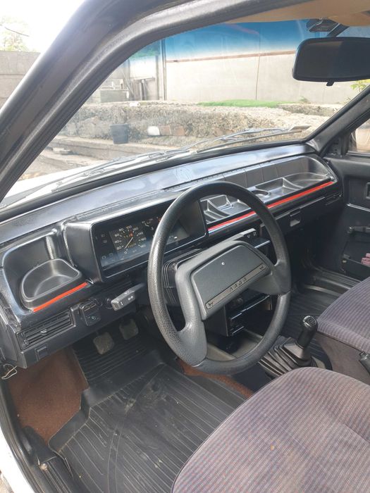 Автомобиль ваз 2109
