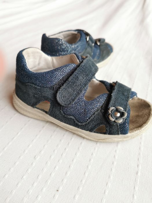 Sandały Superfit roz 24
