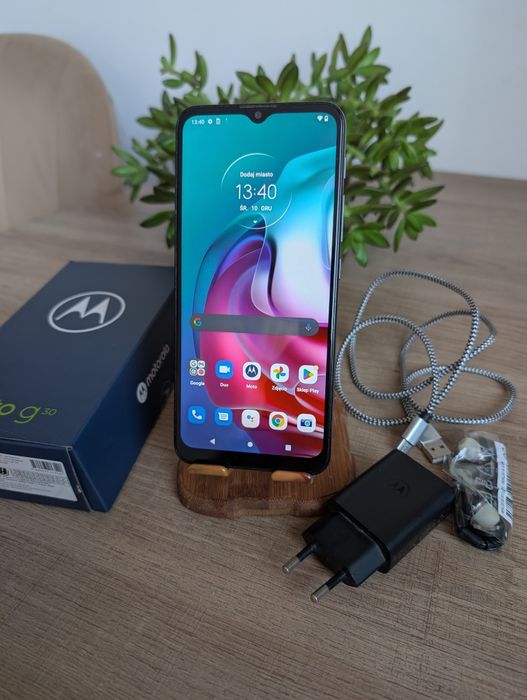 Motorola MOTO G30 6/128GB Opis Dual SIM Telefon Smartfon