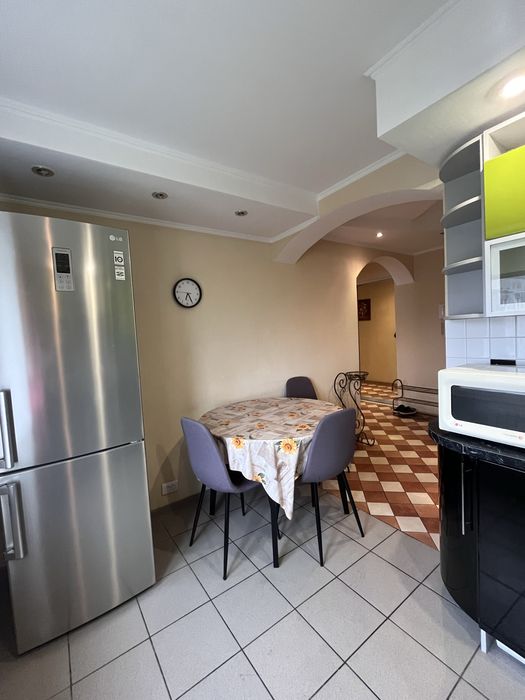 3к квартира з меблями та технікою . Заводський район .