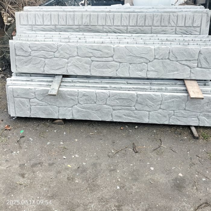 Стовп з/б.L=2,4м- 240грн.  Столешниця бетонна.