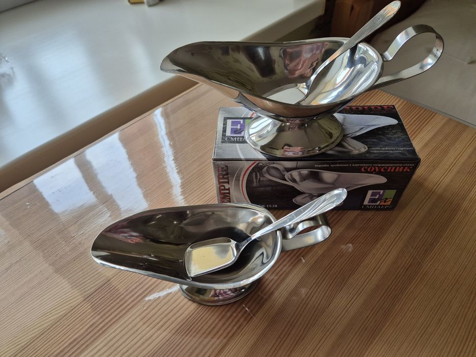Продам соусники з нержавійки  з ложечками