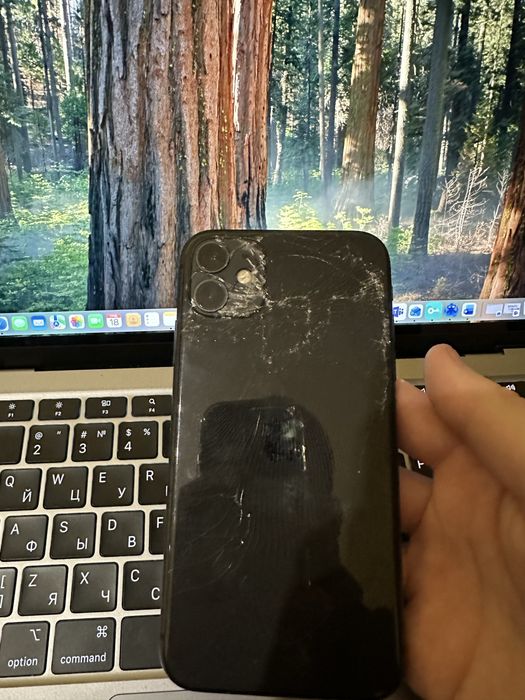 iPhone 11 на 64 гб