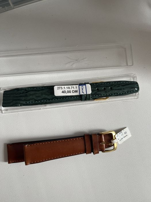 Кожаный браслет для часов