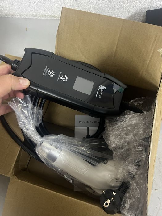 Зарядний пристрій Type1 для електро мобіля J1772 Type1 16a. Leaf, Soul