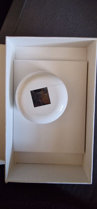 Продам наушники HUAWEI FreeBuds 3