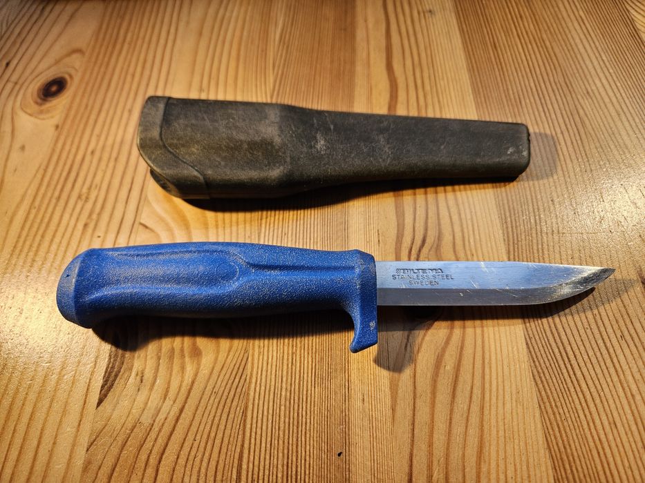 Nóż turystyczny Biltema - na biwak, na ryby, itp.