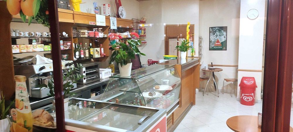 Loja/Café Setúbal - Arrendar