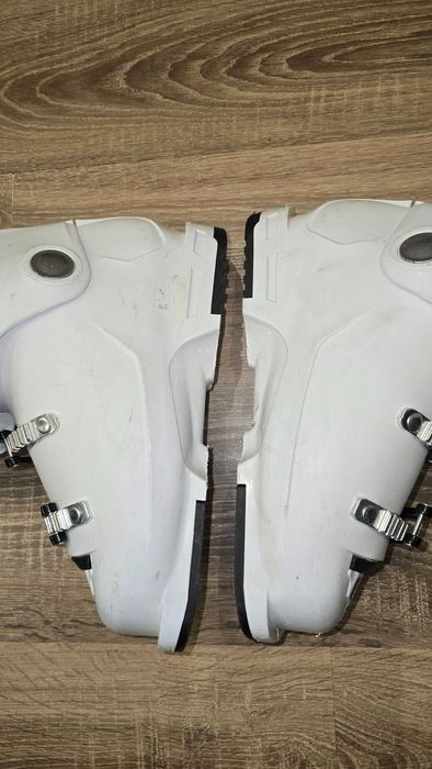 Buty narciarskie dla dziecka r. 24-24,5