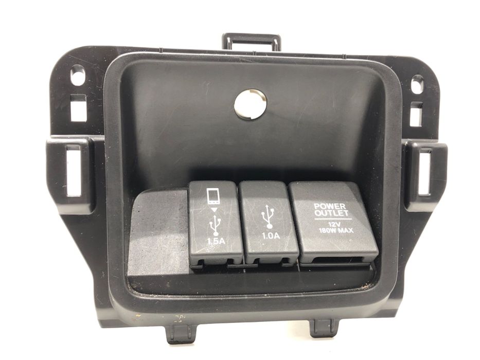 GNIAZDO USB HONDA CR-V V GN321-18690 ZŁĄCZE