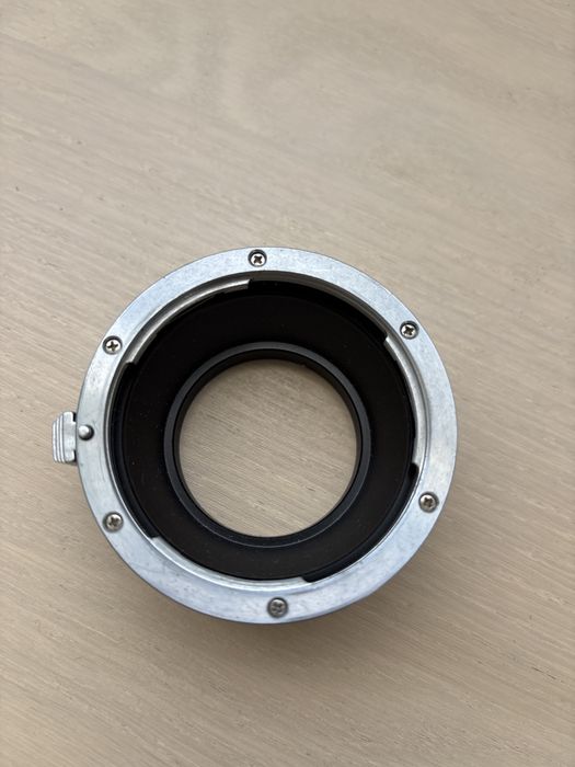 Samyang 14mm T3.1 ED AS IF UMC Cine c/ adaptador para canon