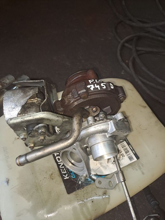 Turbo turbina  turbospreżarka bmw e65 745d 4.4d lewa prawa
