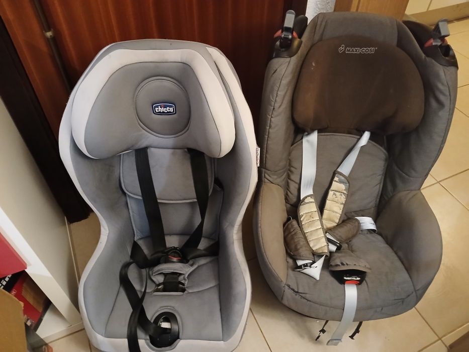 Duas cadeiras auto para destralhar uma delas com Isofix