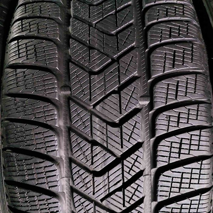 265/45/21 R21 Pirelli Scorpion Winter AO 4шт зима