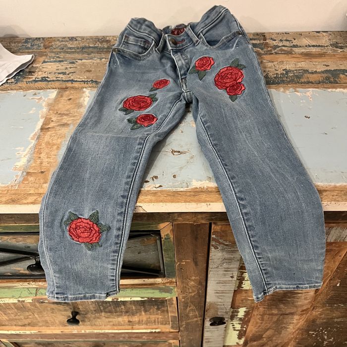 Guess jeans 3-4 latka