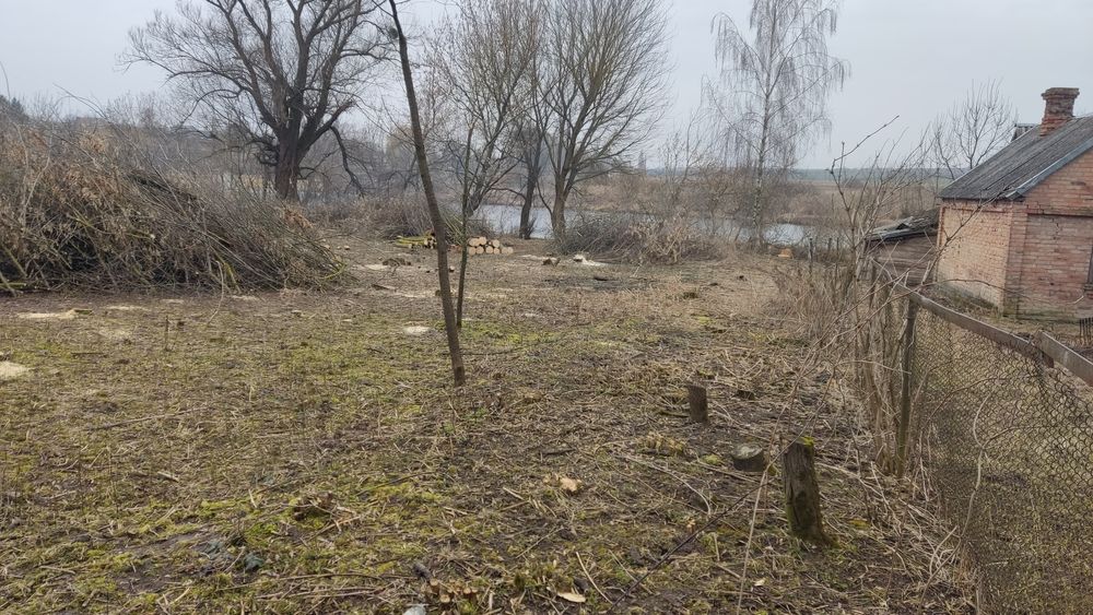 Продаж земельної ділянки біля Ставка с. Воютин 20 сот