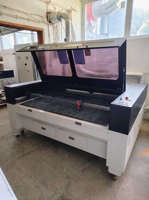 Ploter Laserowy Laser CO2 1800x1200 130W | Cięcie i Grawerowanie 180x120cm | PRZEMYSŁOWY + Chiller + Wentylator RUIDA