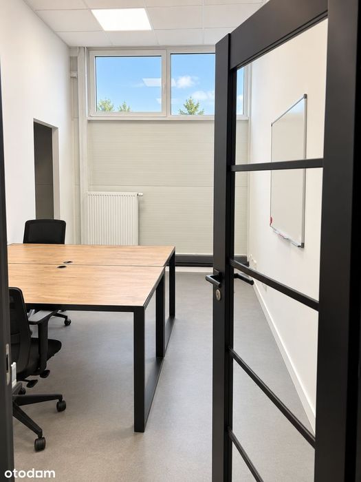 Lokal Biurowo-Handlowy 140 M² | Duży Parking | Teren Monitorowany