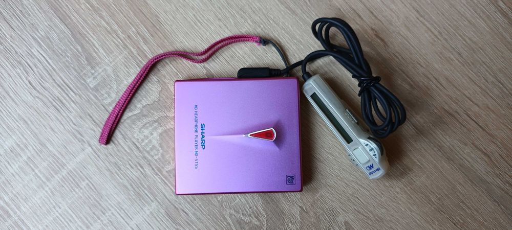 SHARP MD-ST55 MINIDISC odtwarzacz płyt md z wyświtlaczem