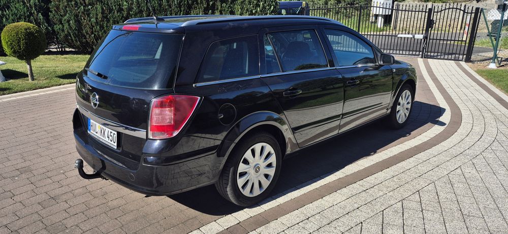 Opel Astra 1.6 benzyna