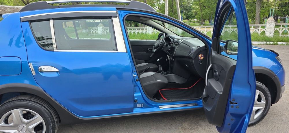 DACIA SANDERO STEPWAY Laureate 1.5диз. 66kv.90л.с