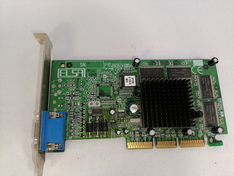 ELSA nivida gladiac MX 32MB ATX