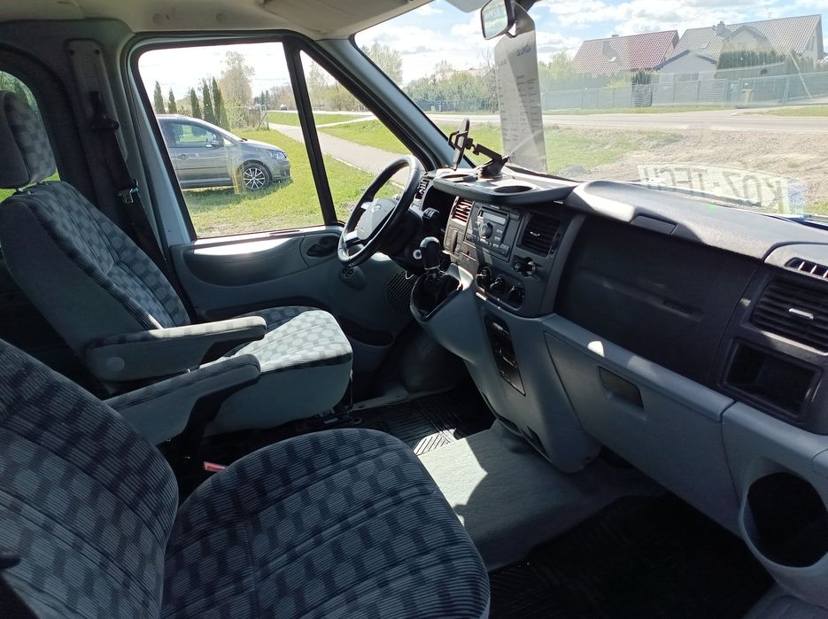 Wynajem busa 5os i blaszak 5,0m