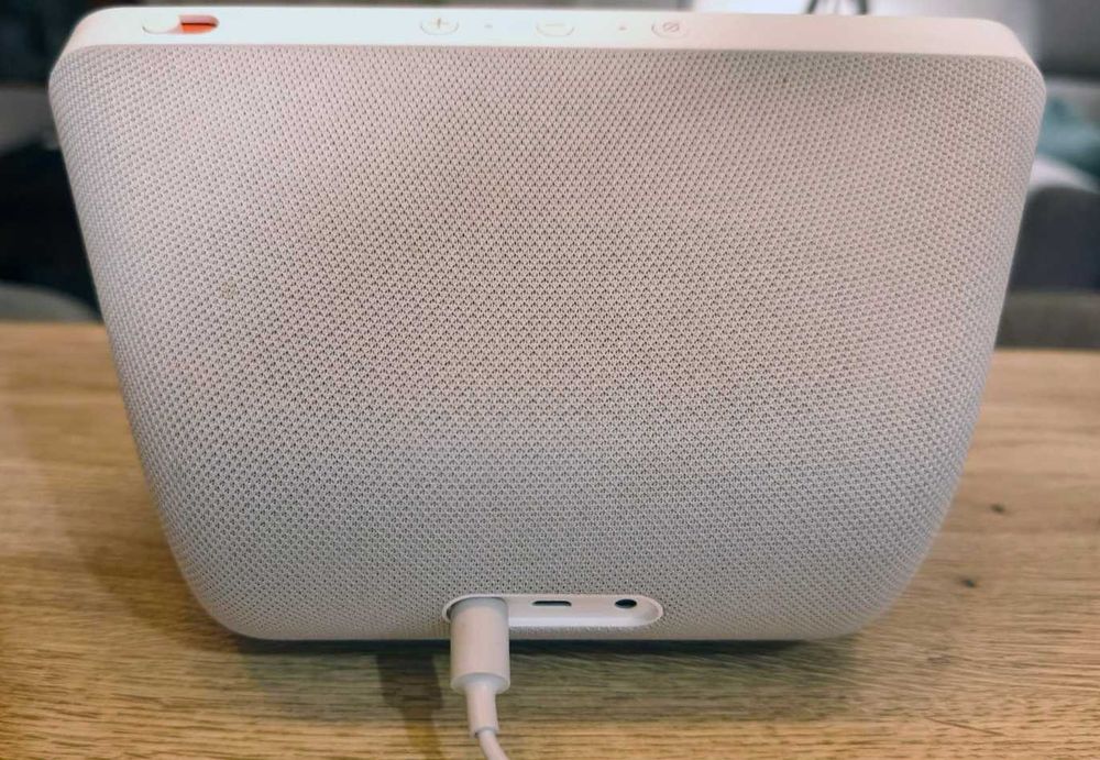 Amazon Alexa Echo Show 8 (1º Geração) + Base movél